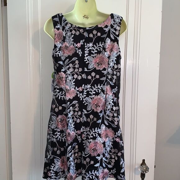 NWT Robbie Bee black embroidered summer dress - Picture 5 of 9